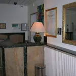 Darcet Hotel
