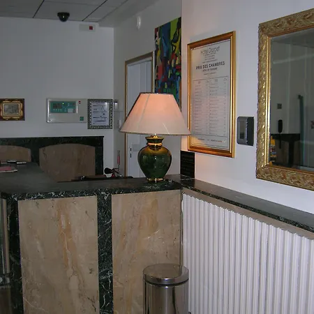 Darcet Hotel
