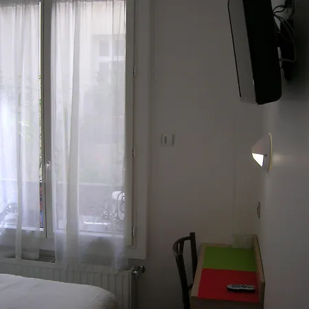 Darcet 2* Paris