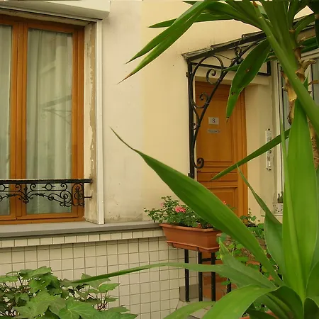 Darcet Hotel