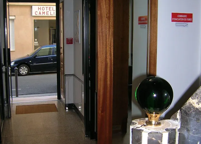 ホテル ホテル　ダルセ パリ