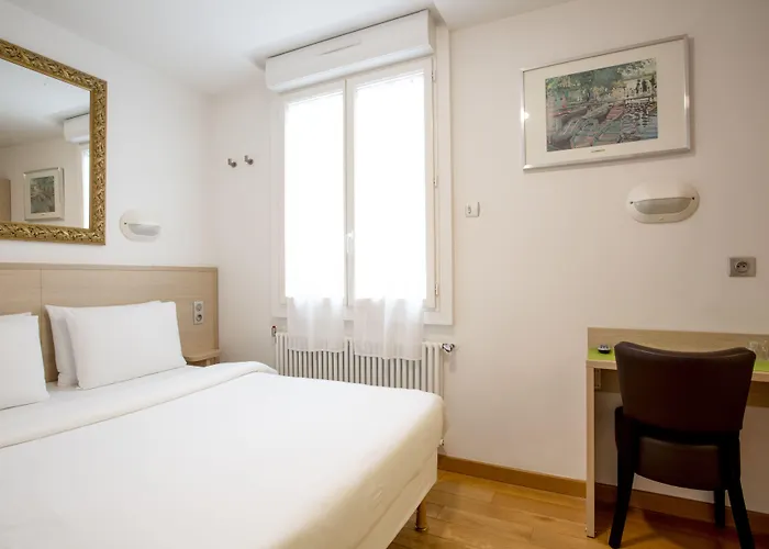 ホテル　ダルセ パリ